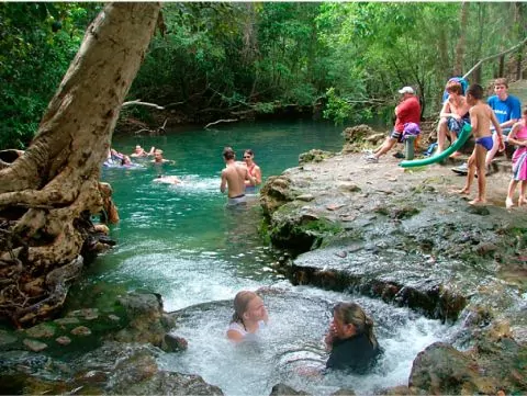spa pool cardwell